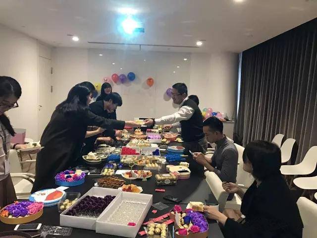 每一位员工的生日，尚层都记得。